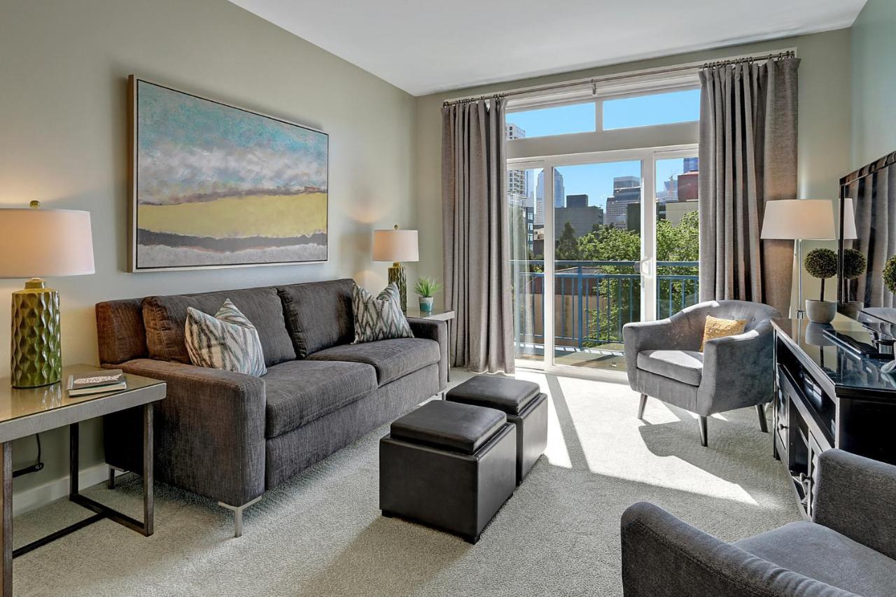 City Water View Oasis With Pool & Gym Near Cruise In Heart Of Seattle Extérieur photo