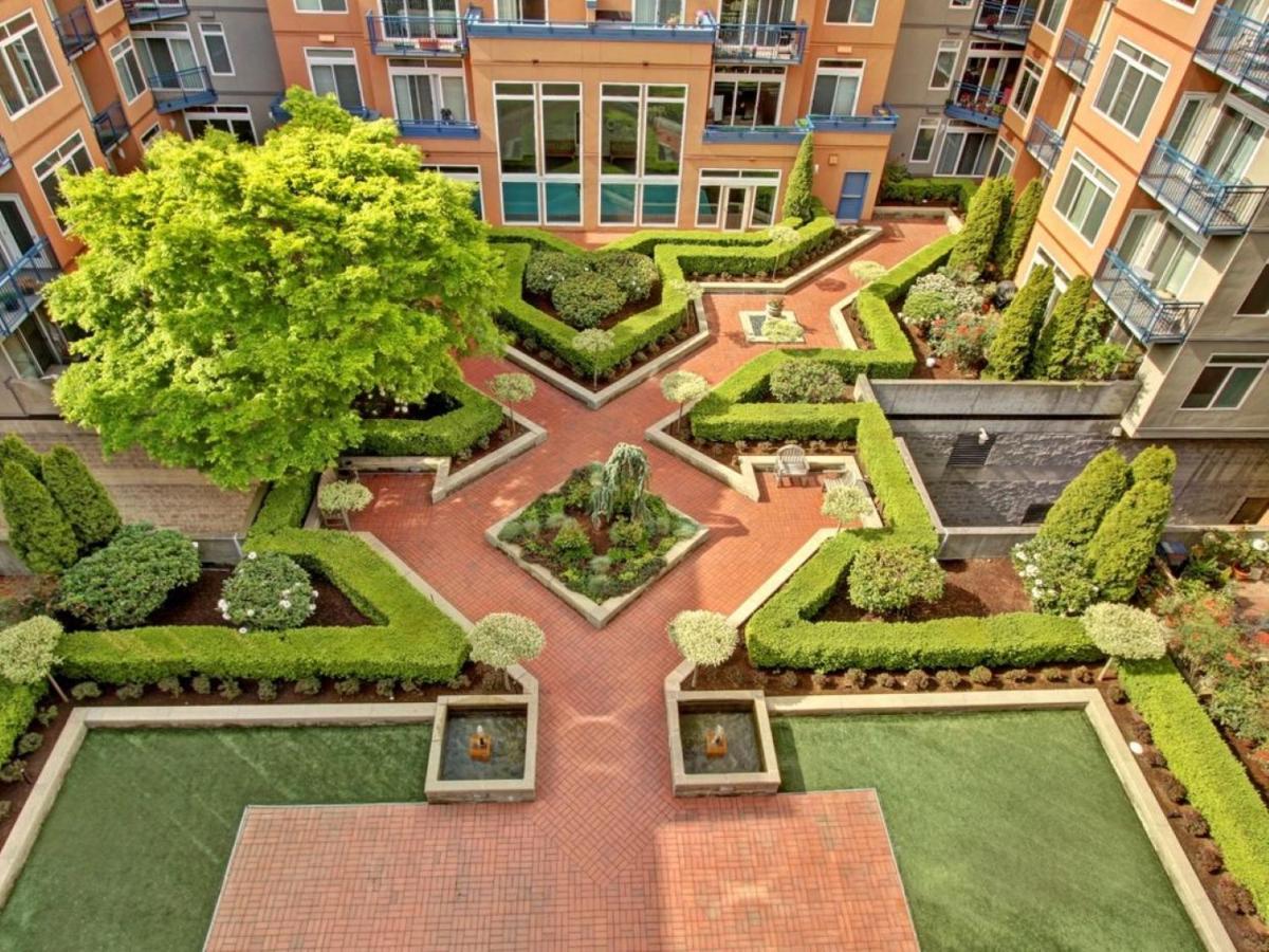 City Water View Oasis With Pool & Gym Near Cruise In Heart Of Seattle Extérieur photo